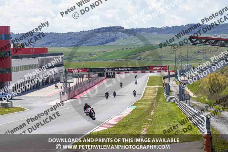 cadwell no limits trackday;cadwell park;cadwell park photographs;cadwell trackday photographs;enduro digital images;event digital images;eventdigitalimages;navarra;no limits trackdays;peter wileman photography;racing digital images;trackday digital images;trackday photos